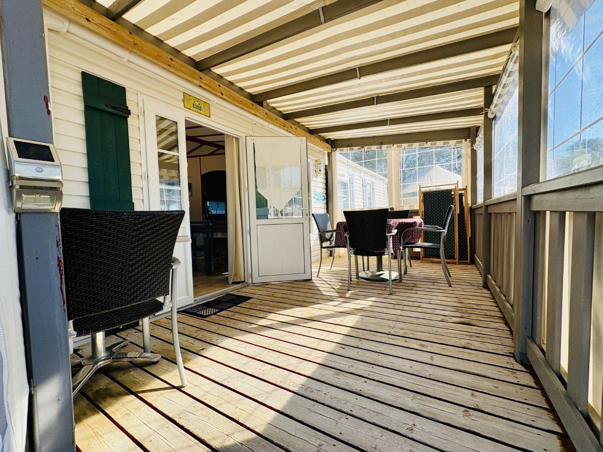 Mobil'Home Climatise Terrain Prive Proche Du Zoo De La Palmyre Les Mathes Exterior foto